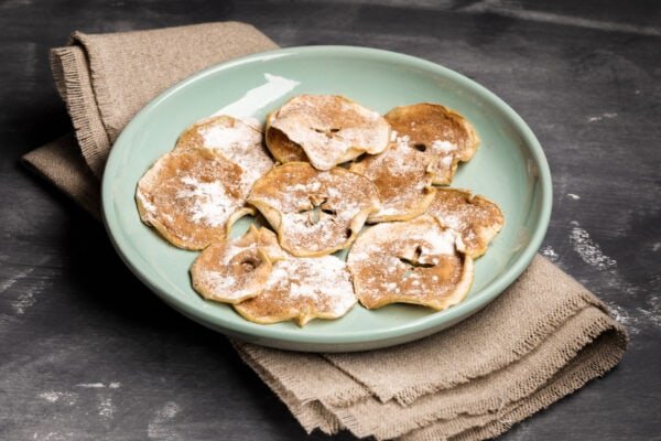 Cinnamon Sugar Apple Chips