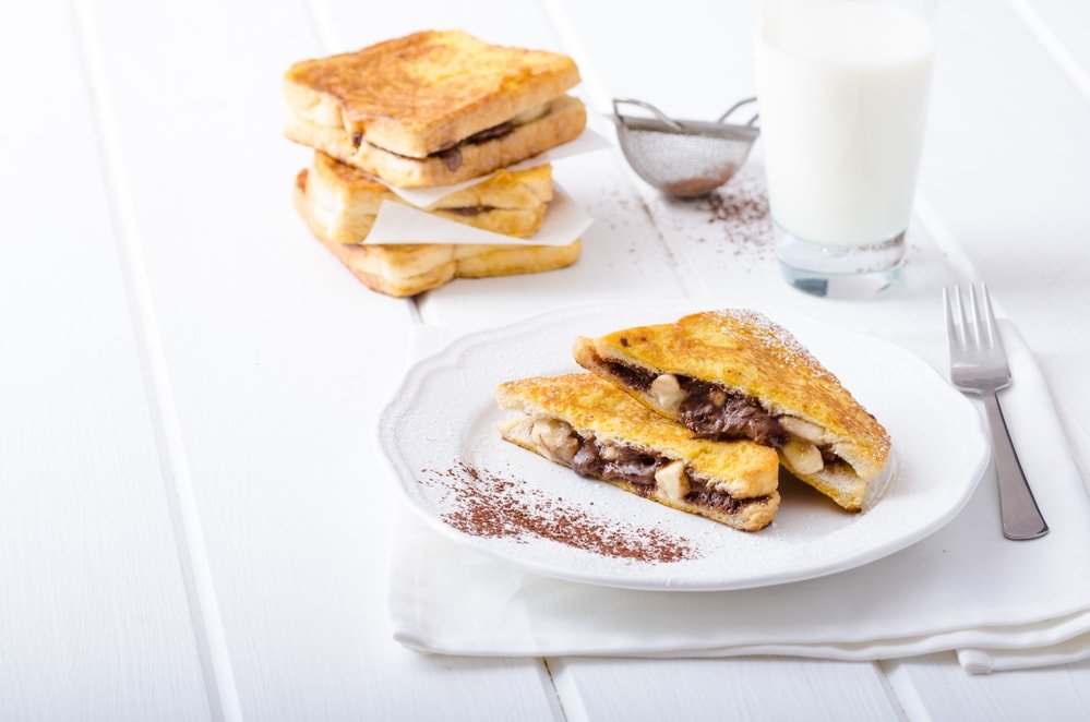 Nutella-Stuffed-French-Toast
