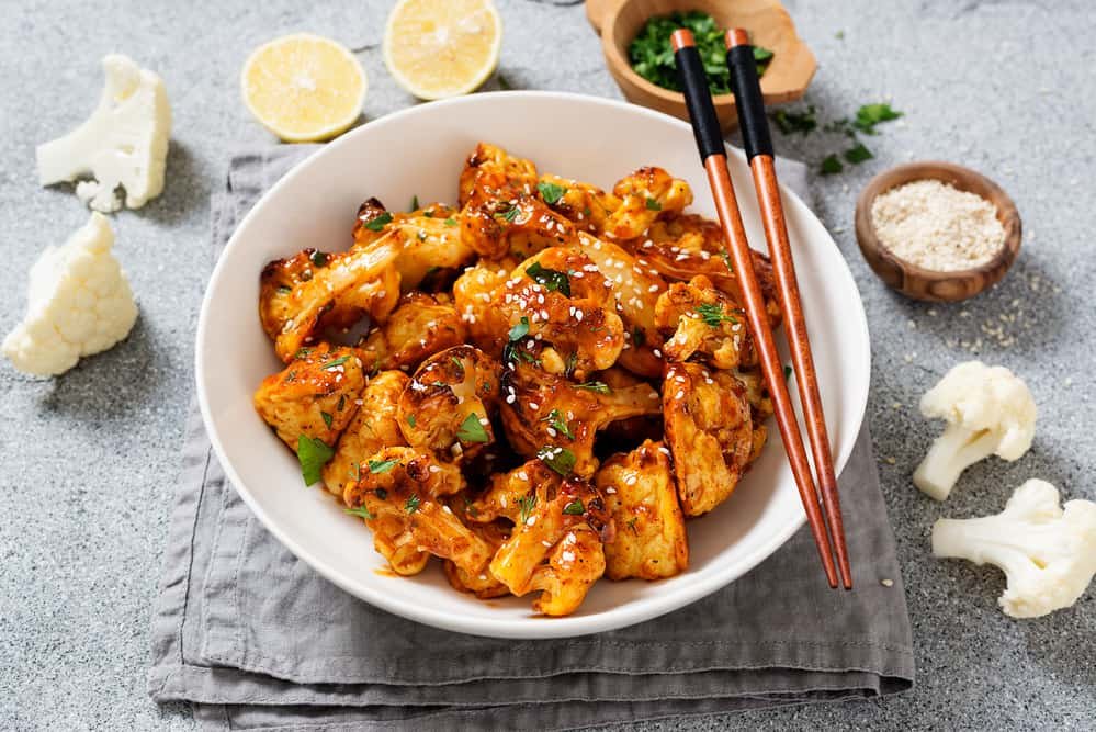 spicy buffalo cauliflower wings